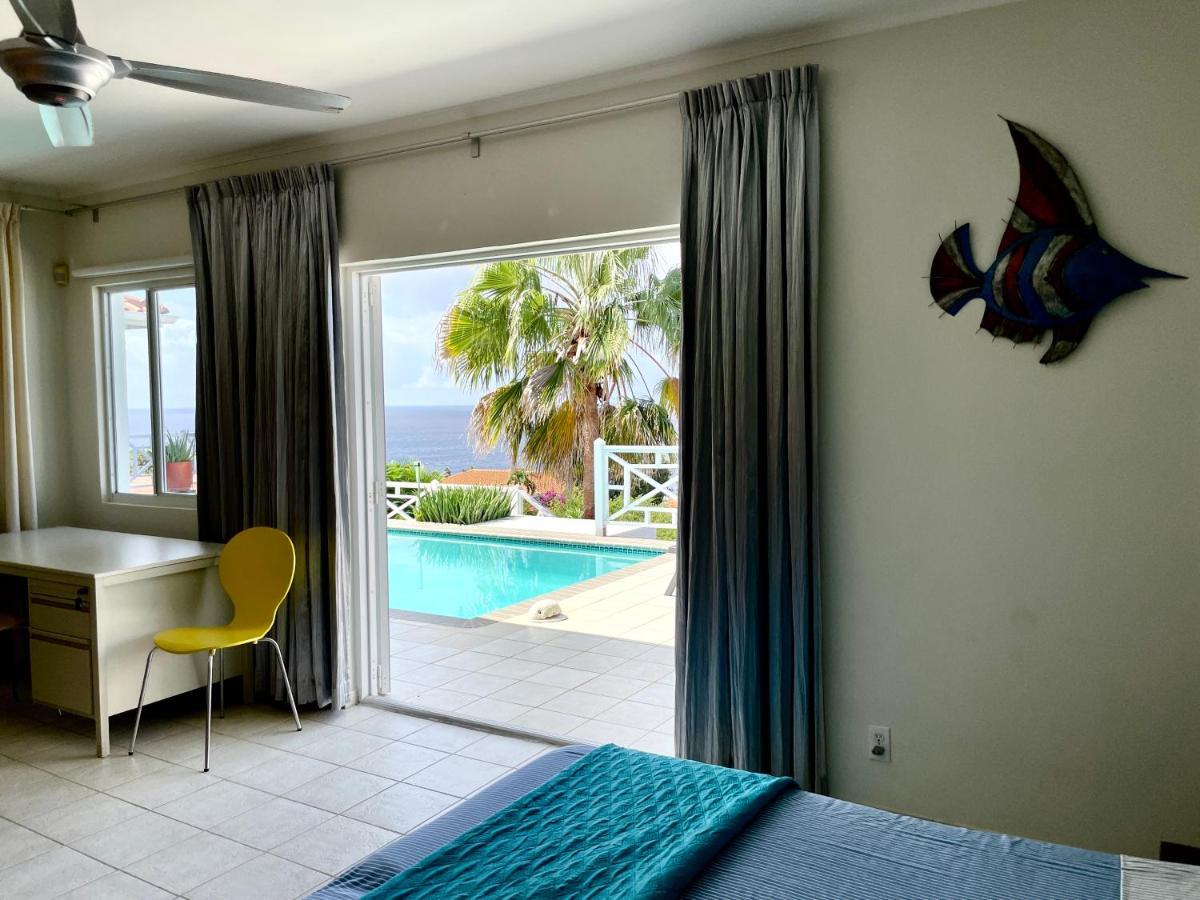 Villa Happy View Willibrordus Екстер'єр фото