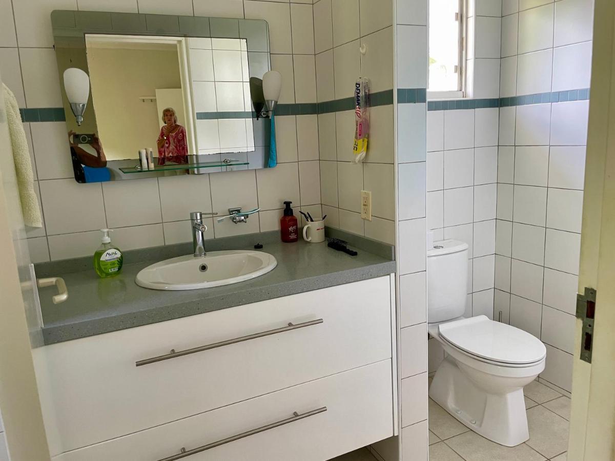 Villa Happy View Willibrordus Екстер'єр фото